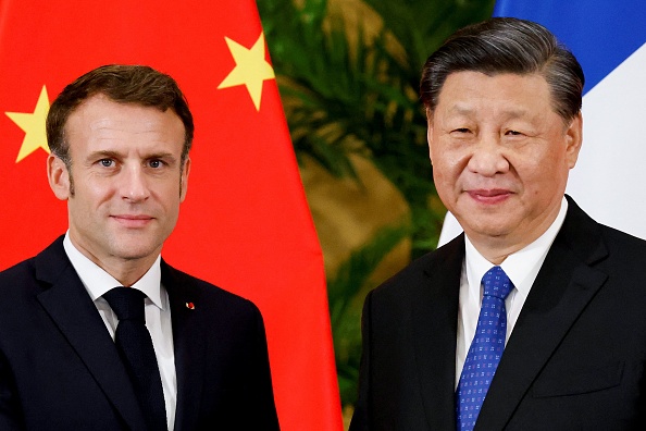Le président Emmanuel Macron et le dirigeant communiste chinois Xi Jinping. (LUDOVIC MARIN/POOL/AFP via Getty Images)