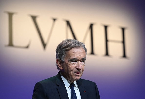 Le patron de LVMH Bernard Arnault. (STEFANO RELLANDINI/AFP via Getty Images)