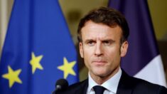Emmanuel Macron consulte ses ministres avant son allocution pour tenter de s’extirper de la crise