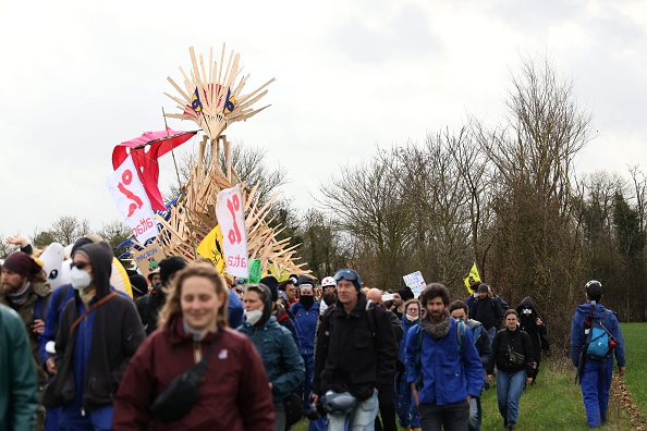 Manifestation à Sainte-Soline, dans les Deux-Sèvres, le 25 mars 2023.  (Photo YOHAN BONNET/AFP via Getty Images)