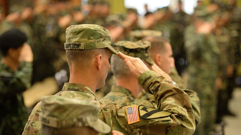 Les soldats américains peuvent accéder à ces bases mais aussi y stocker des équipements et matériels militaires. (Photo TED ALJIBE/AFP via Getty Images)
