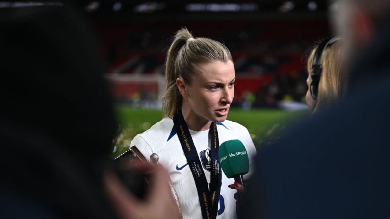 La défenseure centrale d'Arsenal et capitaine de la sélection anglaise de football Leah Williamson est forfait pour le Mondial féminin qui se tiendra en juillet. (Photo by BEN STANSALL/AFP via Getty Images)