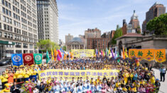 Les pratiquants du Falun Gong célèbrent la Journée mondiale du Falun Dafa à New York