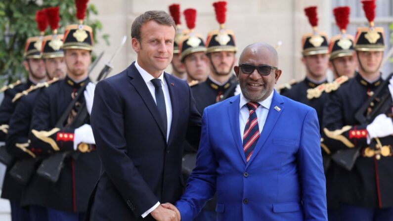 Crise migratoire à Mayotte. Une rencontre entre les deux présidents d'une quarantaine de minutes. (Photo de 2019 - LUDOVIC MARIN/AFP via Getty Images)