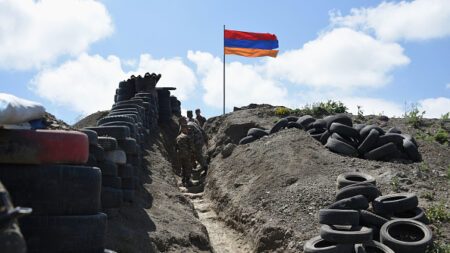 L’Arménie et l’Azerbaïdjan s’accusent de tirs à la frontière, un mort
