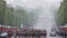 Emmanuel Macron commémore le 8 mai sur des Champs-Élysées quasi vides, avant l’hommage à Jean Moulin à Lyon