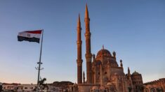 Présidentielle en Égypte: un candidat à la présidentielle reporte son retour au Caire après l’arrestation de proches