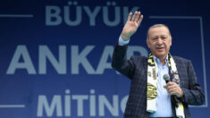 Turquie: Erdogan en position de force pour un second tour inédit