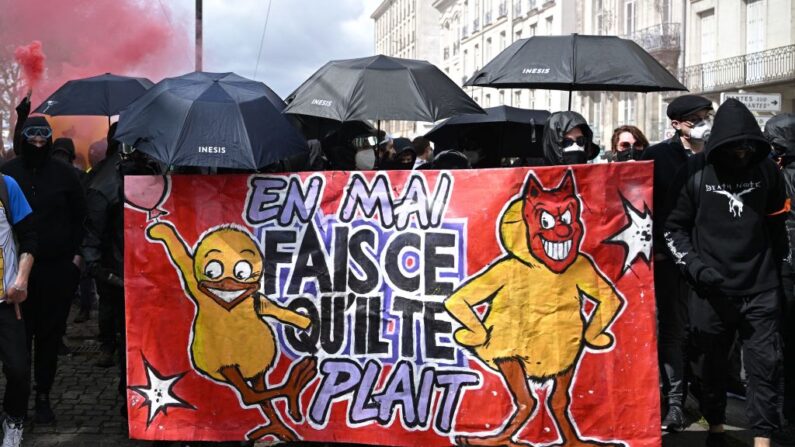 Manifestation du 1er mai (fête du travail) pour marquer la journée internationale des travailleurs, à Nantes le 1er mai 2023. (Photo LOIC VENANCE/AFP via Getty Images)