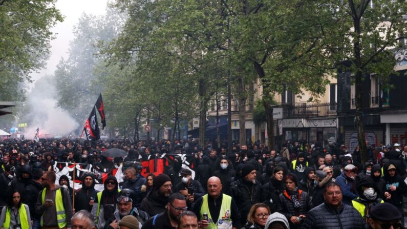 À Paris lors de la manifestation du 1er mai. (Photo GEOFFROY VAN DER HASSELT/AFP via Getty Images)