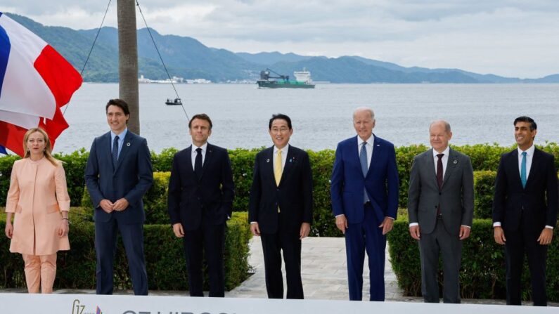 Ces mesures devraient se focaliser sur la mise en place de chaînes d'approvisionnement plus résilientes pour les pays du G7, qui dépendent lourdement de la Chine dans certains secteurs. (Photo JONATHAN ERNST/POOL/AFP via Getty Images)