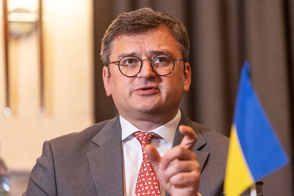 Le chef de la diplomatie ukrainienne Dmytro Kouleba. (AMANUEL SILESHI/AFP via Getty Images)