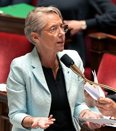 La Première ministre française Élisabeth Borne s'exprime lors d'une séance de questions au gouvernement à l'Assemblée nationale à Paris. (Photo ALAIN JOCARD/AFP via Getty Images)