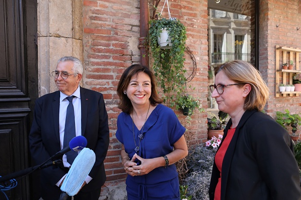 La présidente du conseil général des Pyrénées-Orientales Hermeline Malherbe (à dr.) à Perpignan en 2020. (RAYMOND ROIG/AFP via Getty Images)