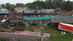 Catastrophe ferroviaire en Inde: bilan revu à la baisse et reprise du trafic
