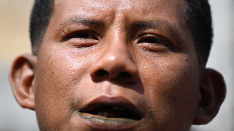 Manuel Ranoque, le père des quatre enfants retrouvés après avoir passé 40 jours dans la jungle colombienne. Photo prise le 11 juin 2023. (Photo RAUL ARBOLEDA/AFP via Getty Images)