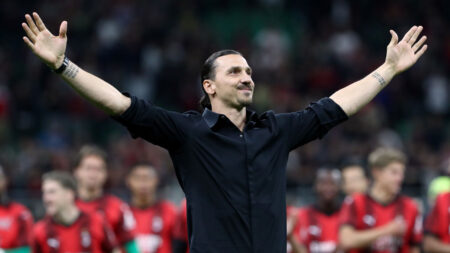 « Légende », « Dieu », « lion »… Zlatan Ibrahimovic évoque sa carrière à laquelle il vient de mettre fin