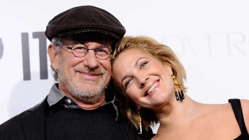 Steven Spielberg et Drew Barrymore, le 29 septembre 2009. (Photo: Alberto E. Rodriguez/Getty Images)