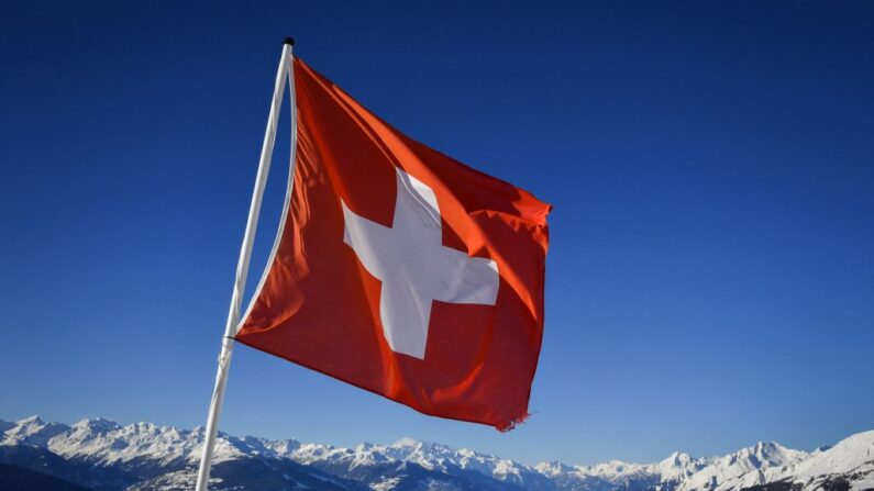 « Les activités d’espionnage étrangères, principalement russes et chinoises constituent toujours une menace élevée pour la Suisse » explique le rapport. (Photo FABRICE COFFRINI/AFP via Getty Images)
