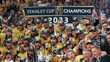 NHL: Las Vegas décroche le jackpot en remportant sa première Coupe Stanley