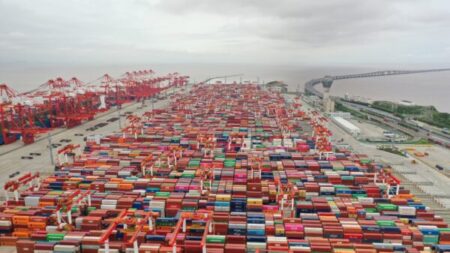 La Chine réduit sa production de conteneurs dans un contexte de ralentissement de l’industrie du transport maritime