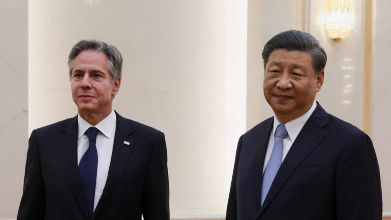Des relations amicales avec le PCC ne peuvent être maintenues , selon Gordon Chang

Le dirigeant chinois Xi Jinping ( à droite) reçoit le secrétaire d'État américain Antony Blinken avant leur rencontre au Grand Hall du Peuple à Pékin, le 19 juin 2023. (Leah Millis/POOL/AFP via Getty Images)