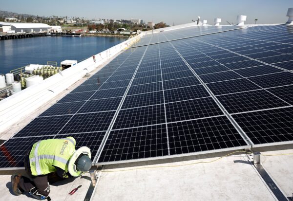 Fermeture du fabricant français de panneaux solaires Systovi en raison du dumping chinois