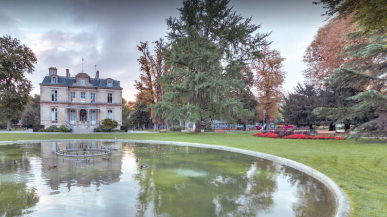 Parc de la Mairie à Choisy-le-Roi (Val-de-Marne). (Capture d’écran Google Maps.)