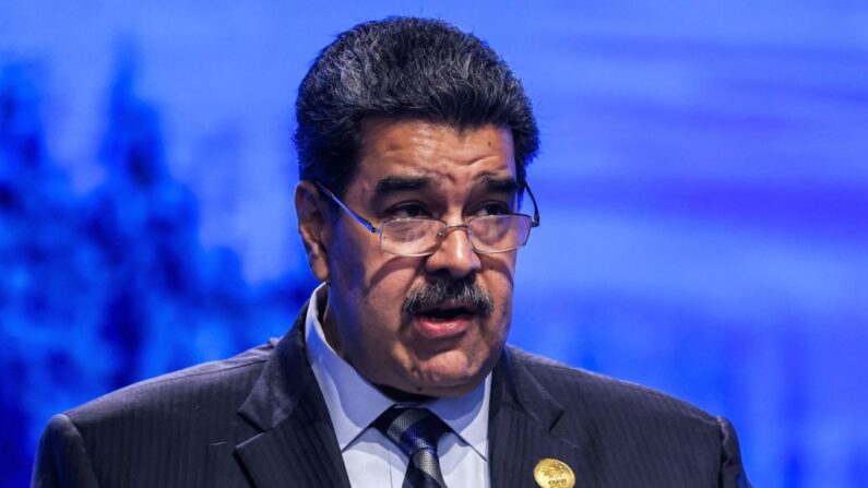 Le président Nicolas Maduro qui a admis que cette activité a «détruit» des écosystèmes vitaux dans le pays. (Photo AHMAD GHARABLI/AFP via Getty Images)