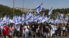Réforme judiciaire en Israël: des réservistes menacent de suspendre leur service volontaire