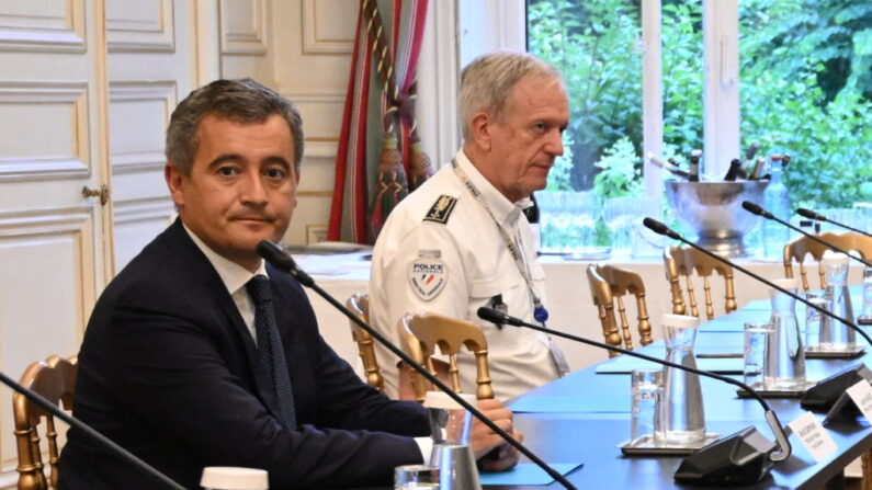 Le ministre français de l'Intérieur, Gérald Darmanin, participe à une réunion avec les syndicats français à l'hôtel Beauvau, à Paris, le 27 juillet 2023. (Photo : BERTRAND GUAY/AFP via Getty Images)