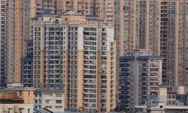 Immeubles résidentiels et appartements à Guangzhou, dans la province chinoise du Guangdong (sud-est), en avril 2023. (Ludovic Marin/AFP via Getty Images)