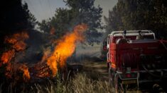 Incendie en Camargue: 15 mobil-homes détruits, 820 personnes évacuées