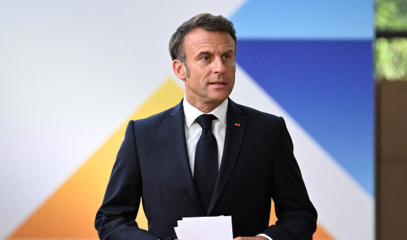 Jour J pour la rencontre au sommet entre Emmanuel Macron et les chefs de partis