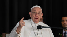 Le pape exalte l’héritage de «la grande Russie», Kiev s’indigne