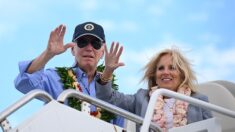 «Nous sommes avec vous»: à Hawaï, Joe Biden tente de réconforter une communauté meurtrie