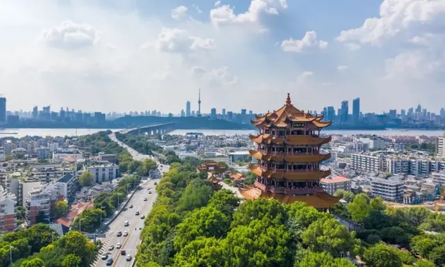 Vue aérienne de la ville de Wuhan (sleepingpanda/Shutterstock)