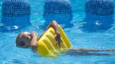 Foix: elle donne accès à sa piscine à des enfants qui n’ont pas pu partir en vacances