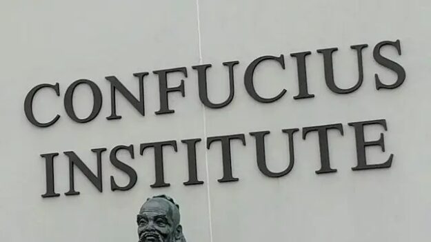 Les universités anglaises risquent d’énormes amendes si les Instituts Confucius étouffent la liberté d’expression, prévient l’organisme de surveillance