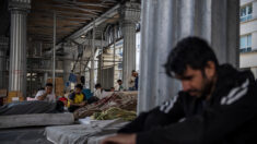 Des centaines de migrants évacués d’un campement insalubre à Paris