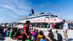 À Lampedusa, des arrivées en baisse et des milliers de migrants transférés vers le continent
