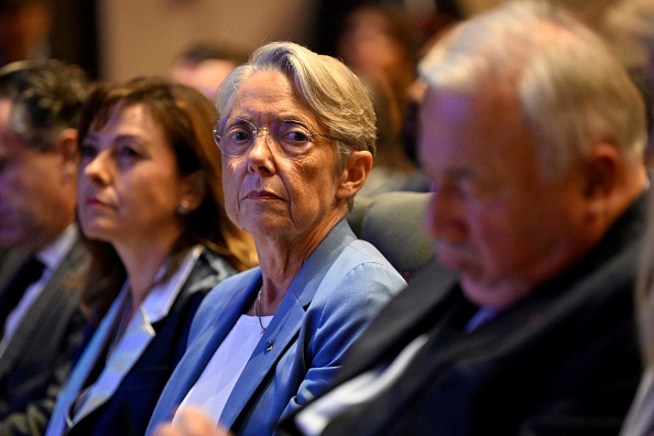 La Première ministre Élisabeth Borne au Congrès des Régions de France 2023 à Saint-Malo, le 28 septembre 2023. (Photo DAMIEN MEYER/AFP via Getty Images)