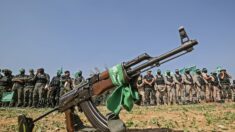 Roquettes, drones, fusils d’assauts, d’où viennent les armes du Hamas ?