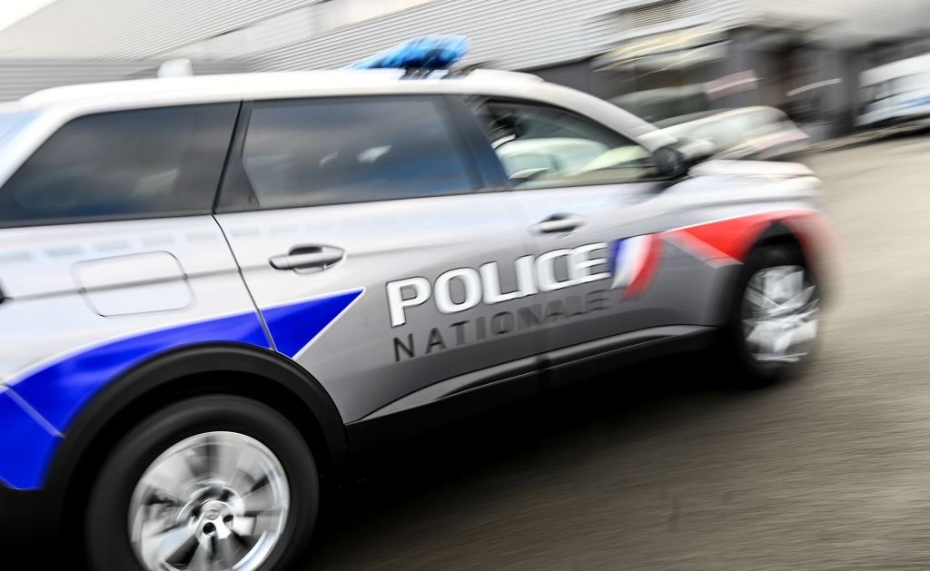 Seine-Saint-Denis: un jeune de 27 ans tue sa mère à l'arme blanche