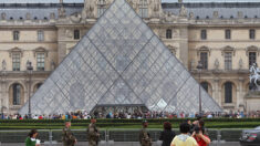 Crainte d’attentat en France: le Louvre évacué et fermé samedi «pour raisons de sécurité»