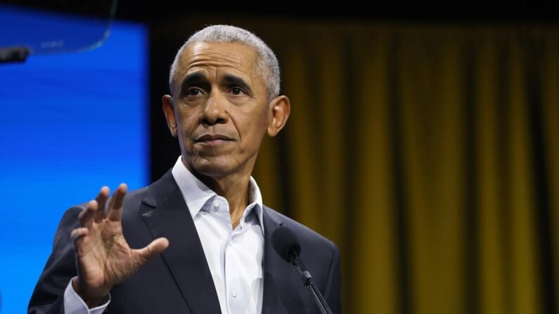 L'ancien président des États-Unis Barack Obama prend la parole lors d'un événement organisé par la Fondation Obama au Centre Javits à New York, le 17 novembre 2022. (Spencer Platt/Getty Images)