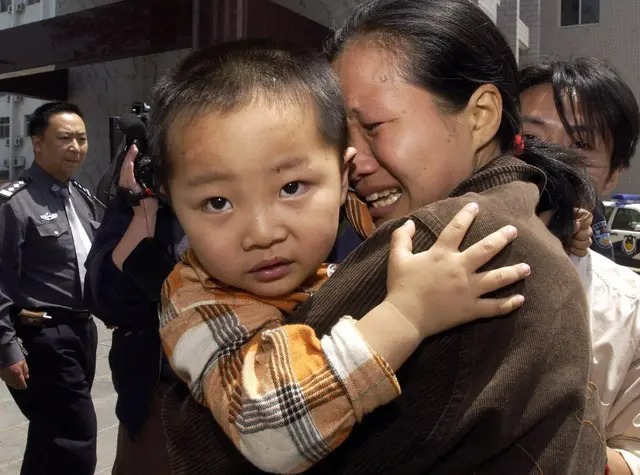 En Chine, une femme condamnée à mort pour trafic d'enfants, en commençant par le sien