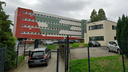 Cherbourg-en-Cotentin: un lycée confiné après qu’un élève a été aperçu un couteau à la main