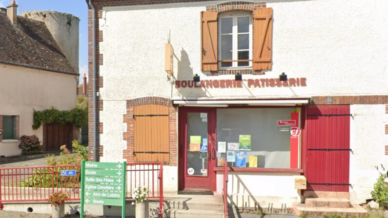 Aurélien et Anne-Cécile Martin se battent pour ne pas fermer les portes de leur boulangerie à Alluyes (Eure-et-Loir). (Capture d'écran Google Maps)