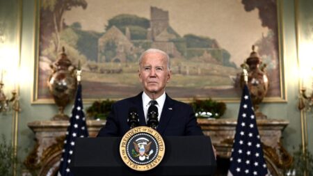 Biden qualifie le dirigeant communiste chinois de « dictateur » suite à leur rencontre
